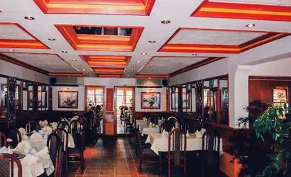 Chinese themed restaurant interior design by local interior designers